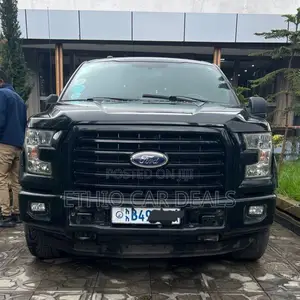 Ford F-150 XL 4x2 SuperCab Styleside 8 ft. box 163 in. WB 2017 Black