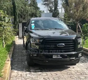 Ford F-150 XL 4x2 SuperCab Styleside 8 ft. box 163 in. WB 2017 Black