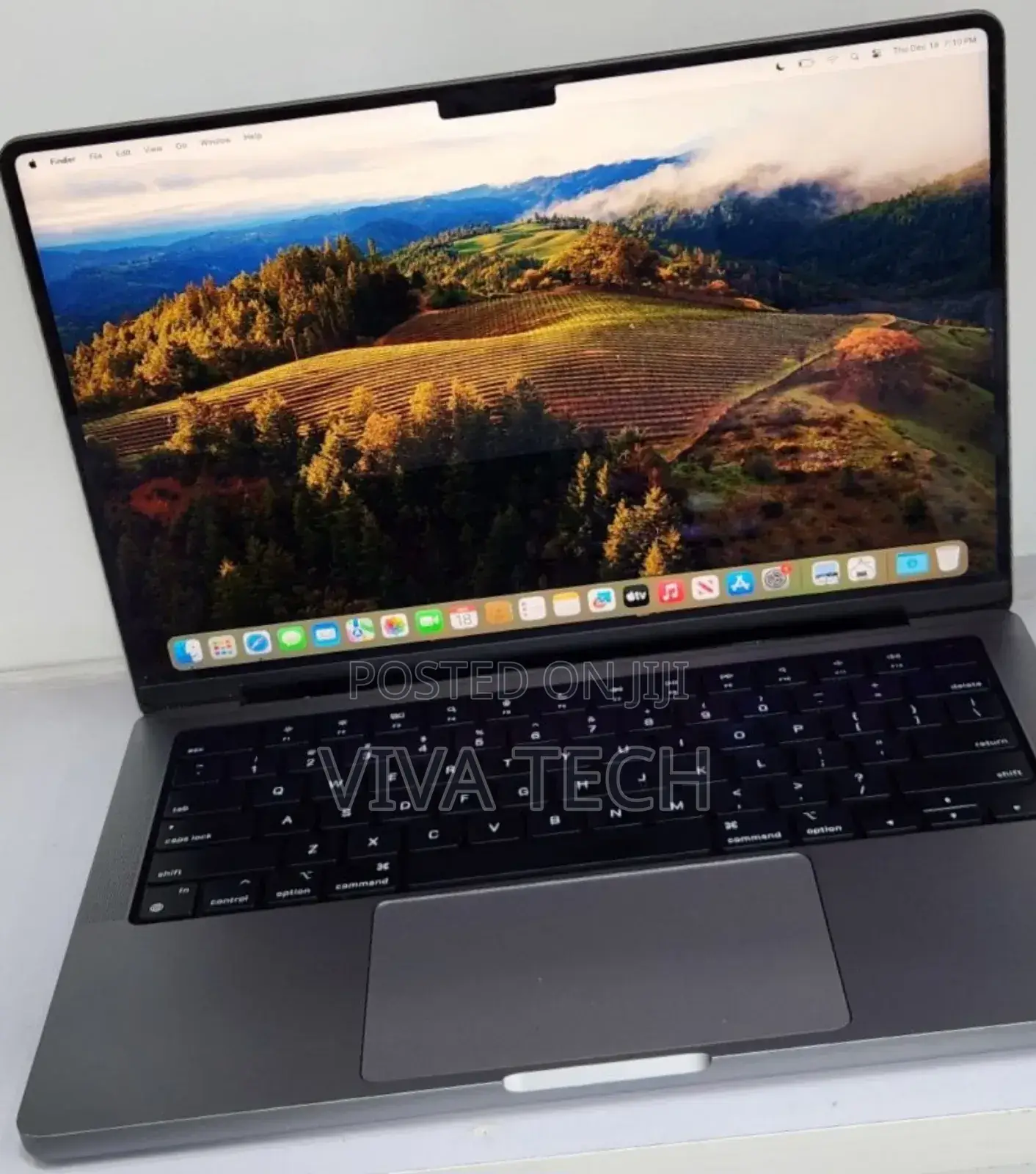 New Laptop Apple MacBook Pro M1 16GB Apple M1 Pro SSD 512GB