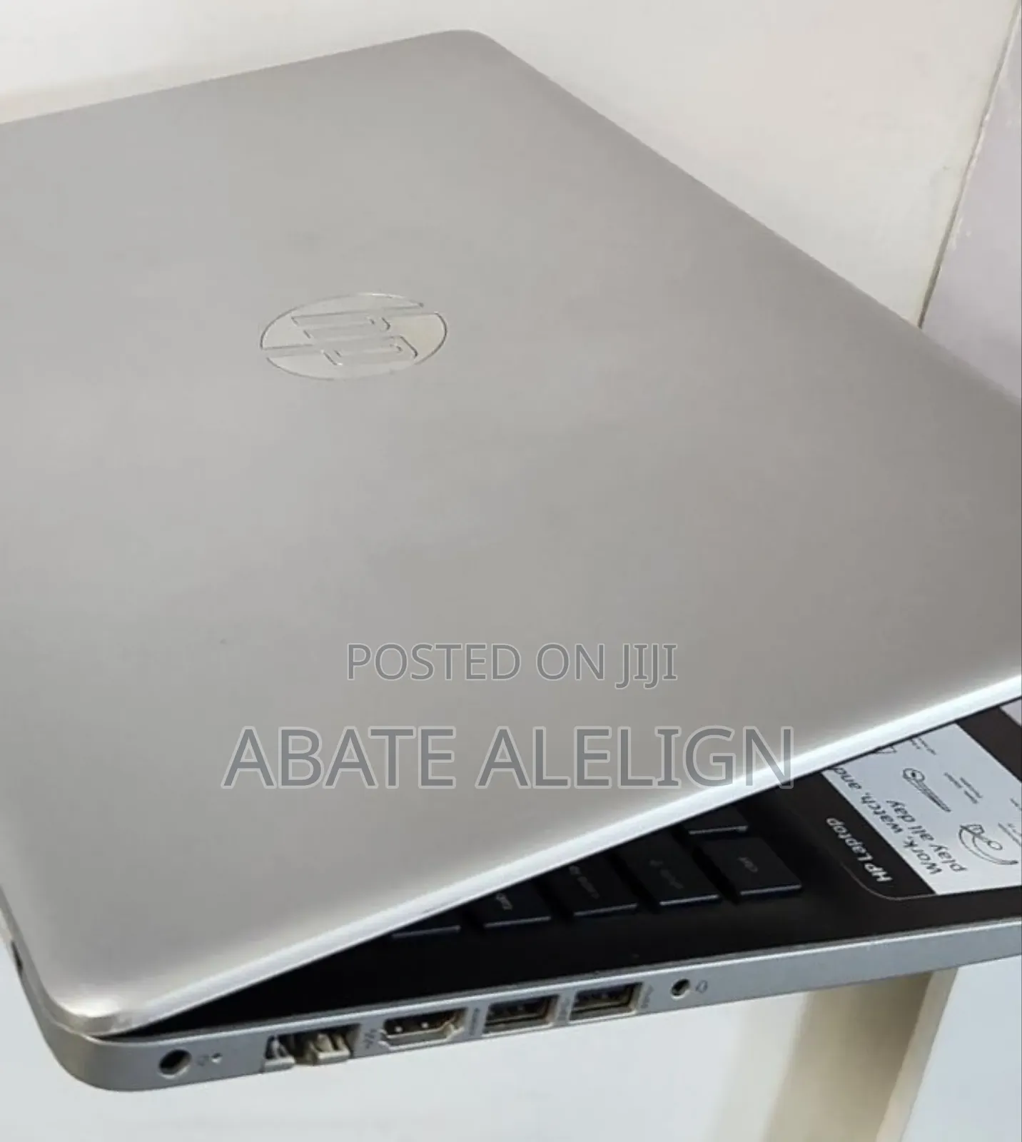 New Laptop HP Stream Notebook 8GB Intel Core I5 HDD 1T