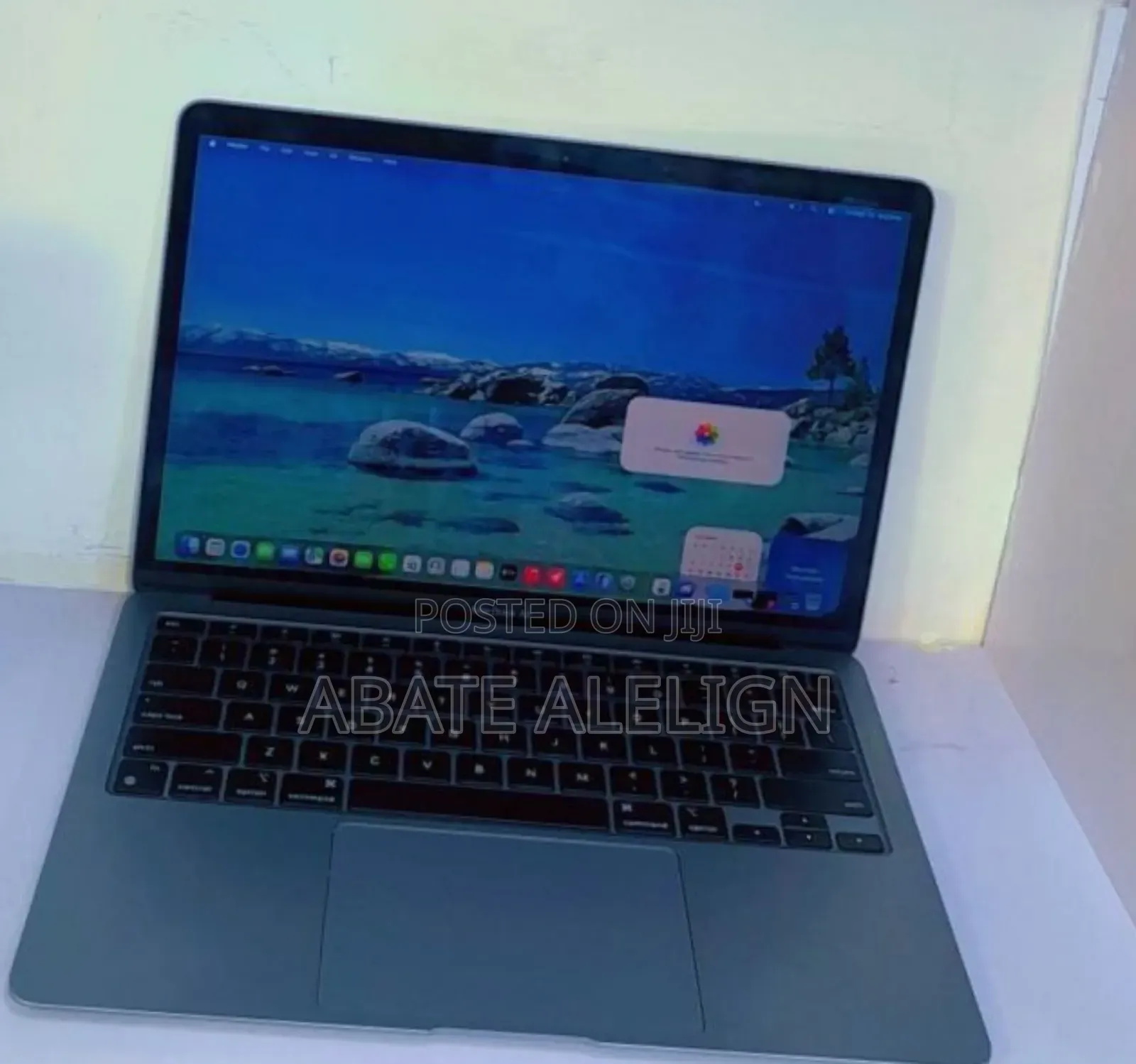 New Laptop Apple MacBook Air 2020 M1 8GB Apple M1 SSD 256GB