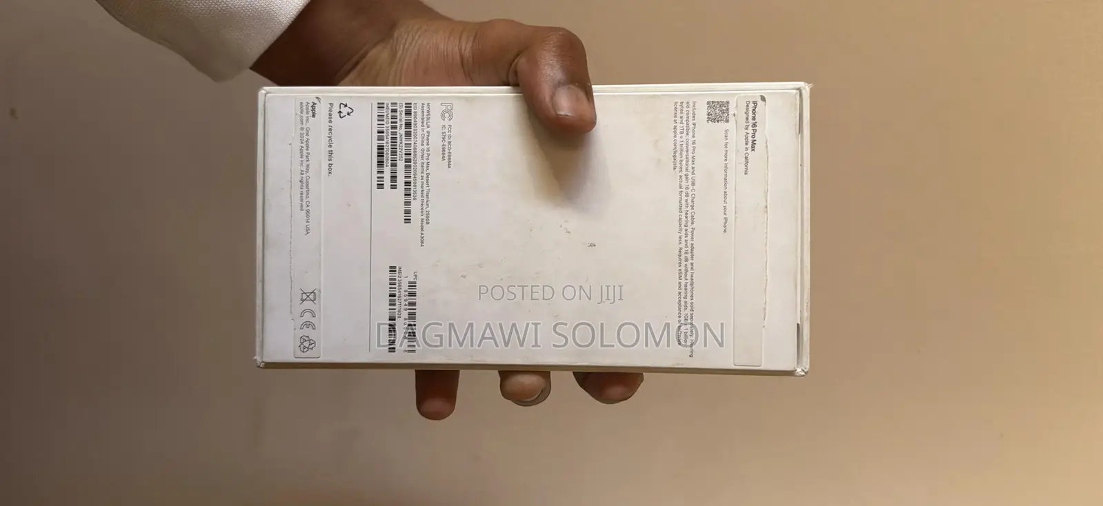 New Apple iPhone 16 Pro Max 256 GB Gold