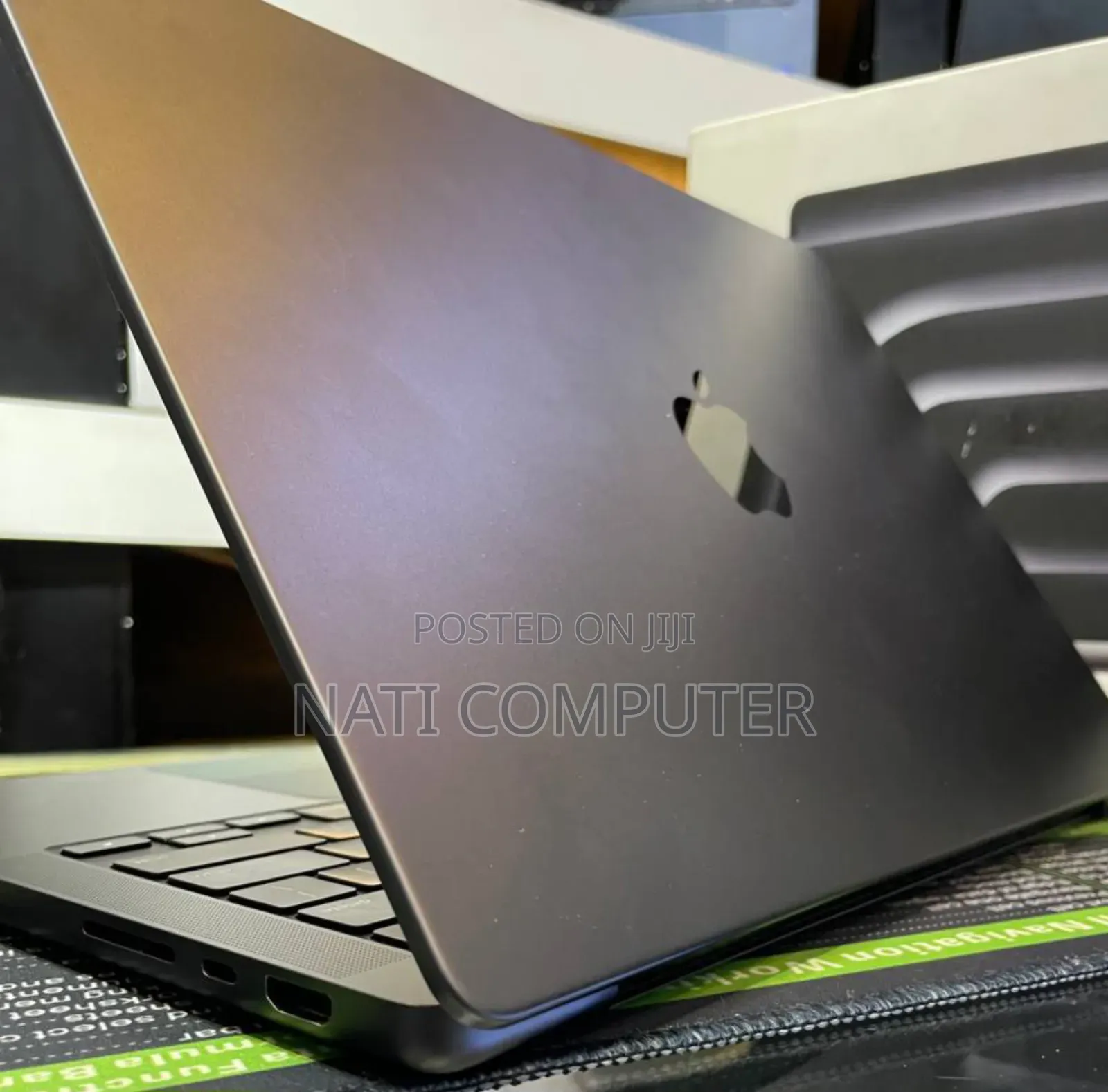 New Apple MacBook Pro 2024 M4 14-Inch 48GB Apple M4 Pro SSD 512GB