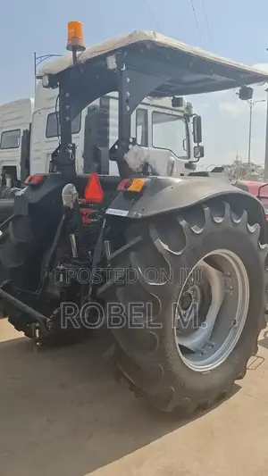 Tractor Solis 130hp (Bank 50% Available)
