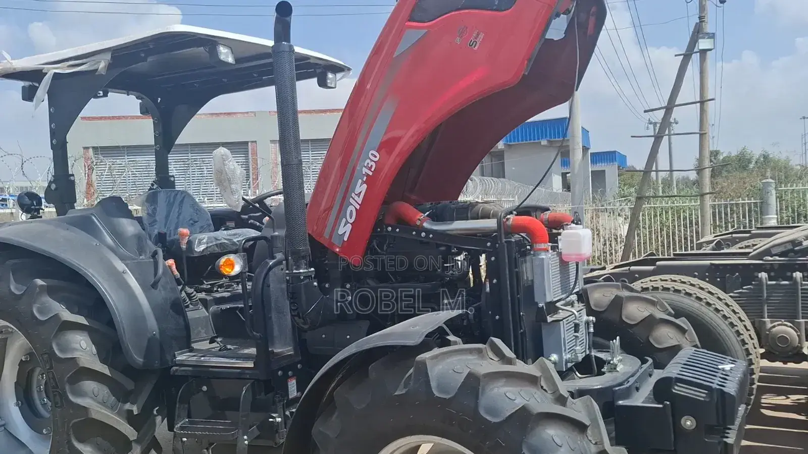 Tractor Solis 130hp (Bank 50% Available)