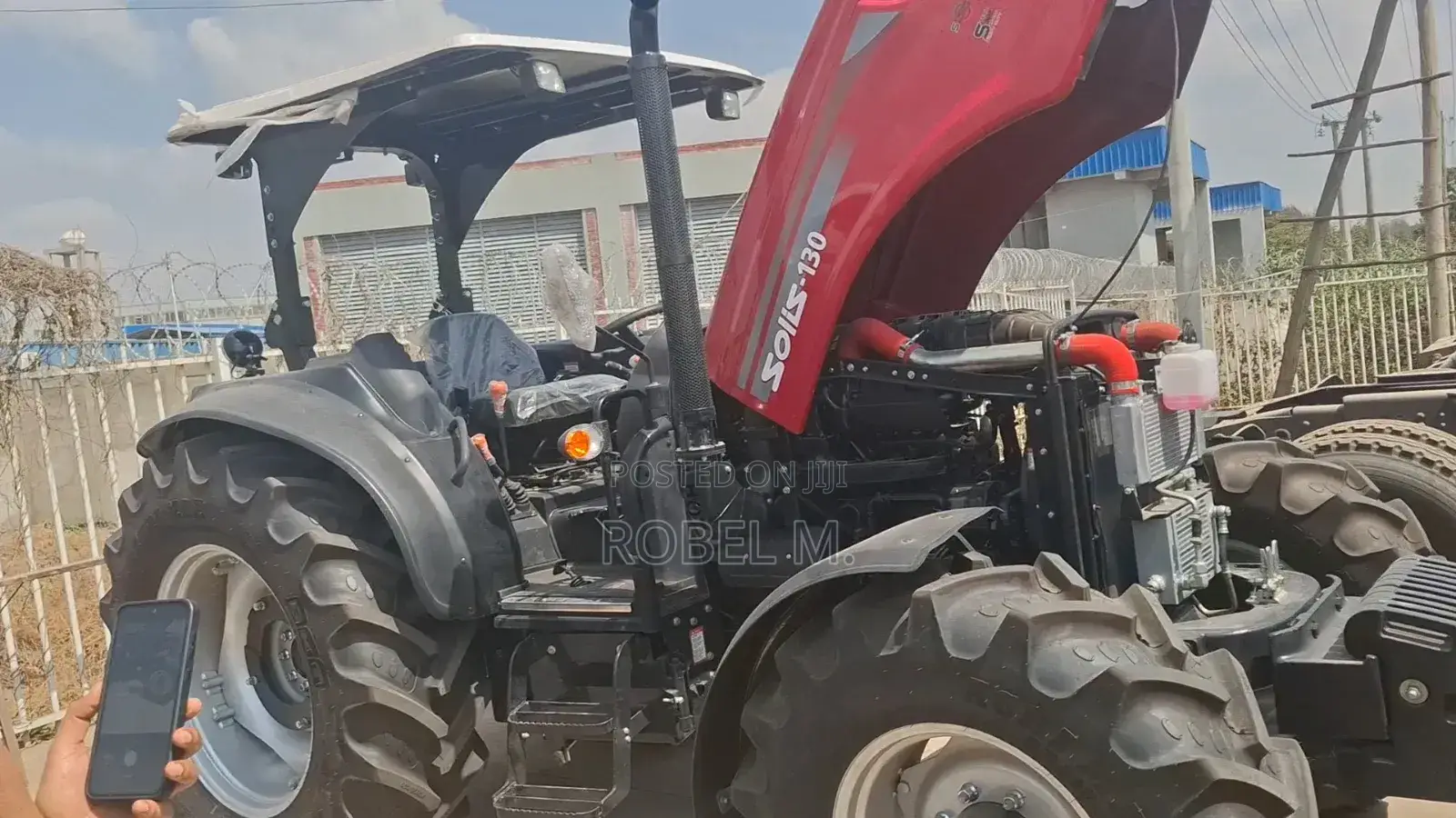 Tractor Solis 130hp (Bank 50% Available)