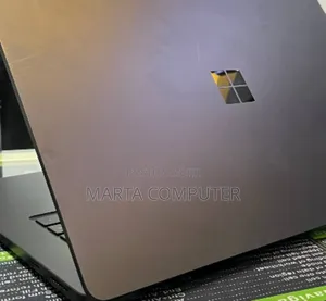 New Laptop Microsoft Surface 16GB Intel Core I7 SSD 512GB