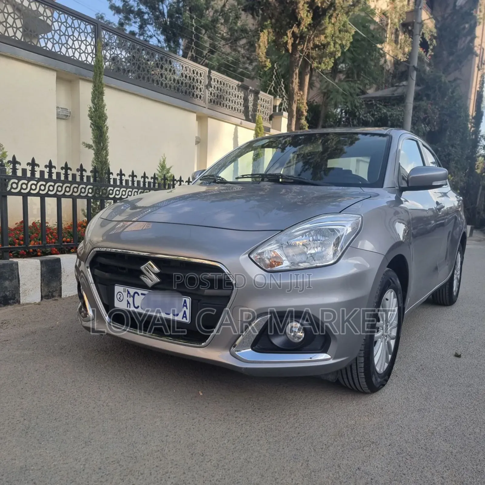Suzuki Dzire 2023 Gray