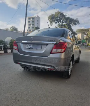 Suzuki Dzire 2023 Gray
