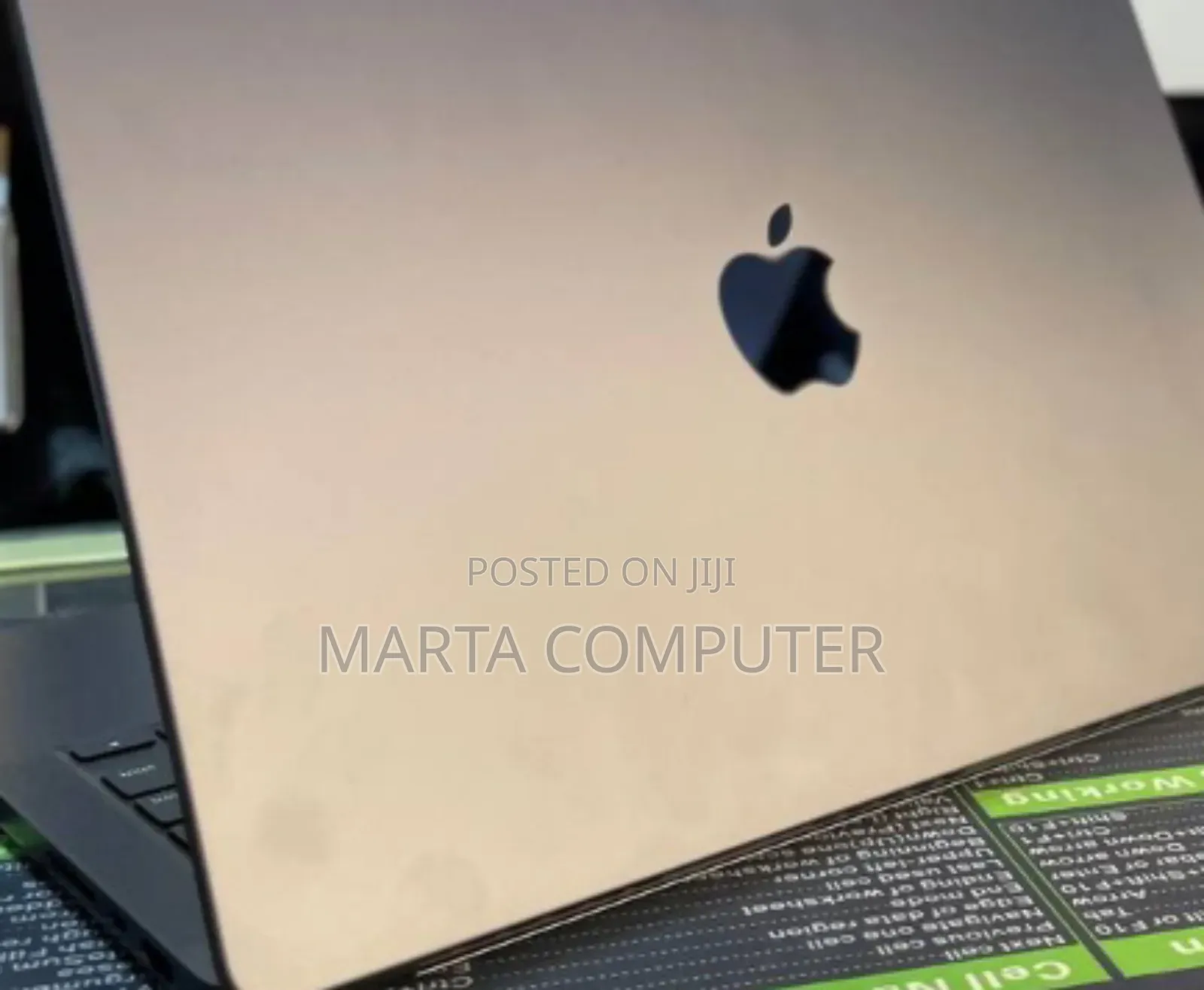 New Laptop Apple MacBook Pro 64GB Apple M3 Max SSD 1T