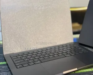 New Laptop Apple MacBook Pro 64GB Apple M3 Max SSD 1T