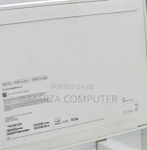 New Laptop Apple MacBook Air 2025 M4 13-Inch 16GB Apple M4 SSD 256GB