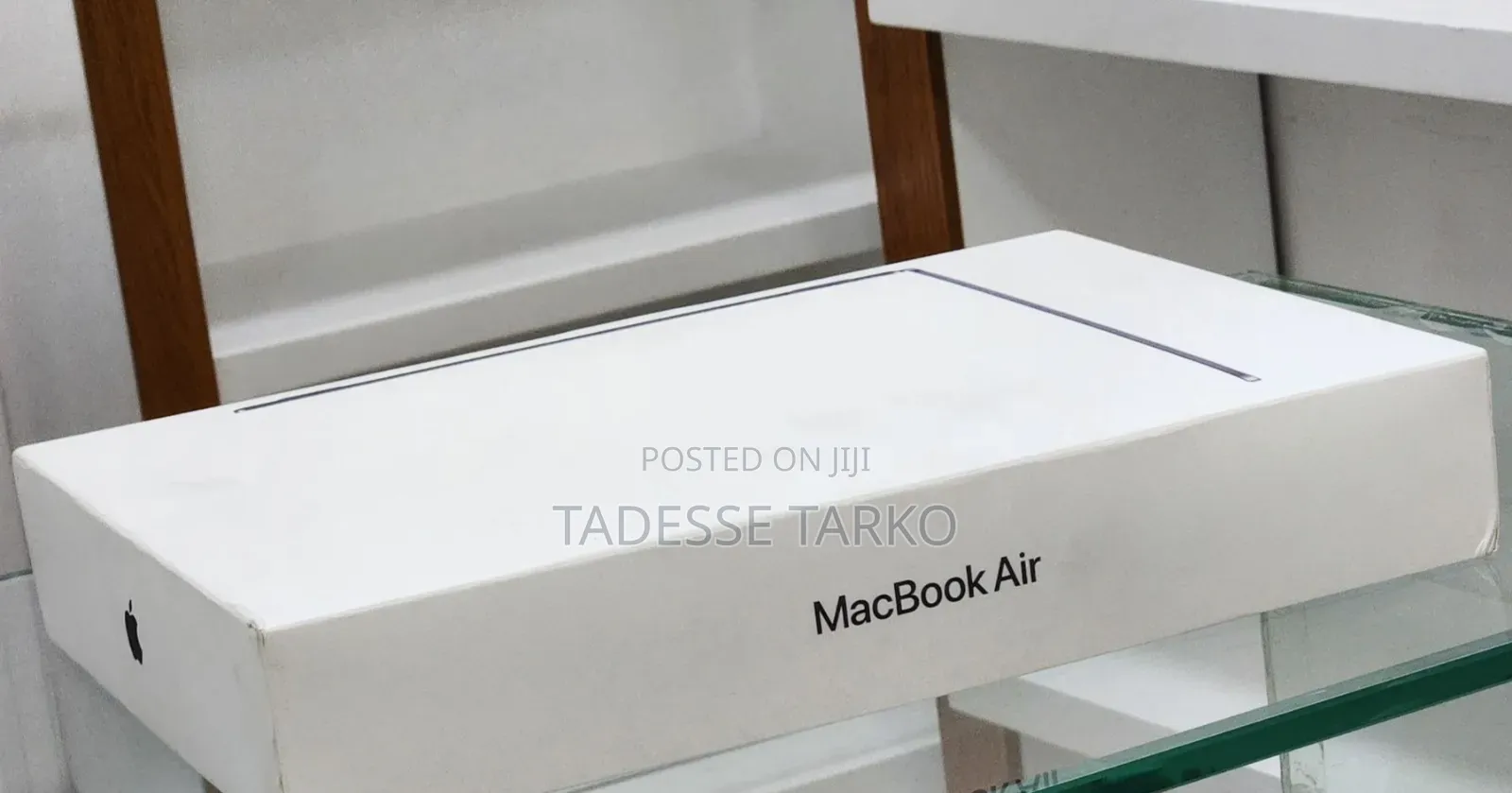 New Laptop Apple MacBook Air 2025 M4 15-Inch 16GB Apple M4 SSD 256GB