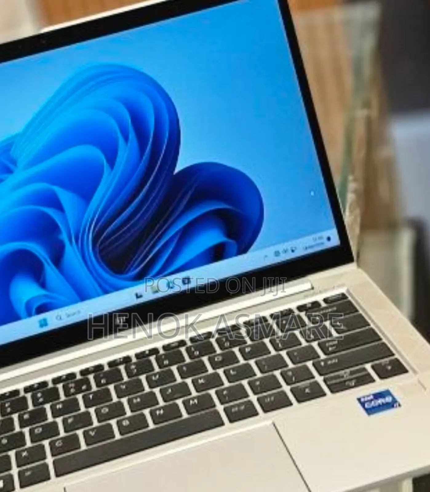 New Laptop HP EliteBook 830 G8 16GB Intel Core i7 SSD 512GB