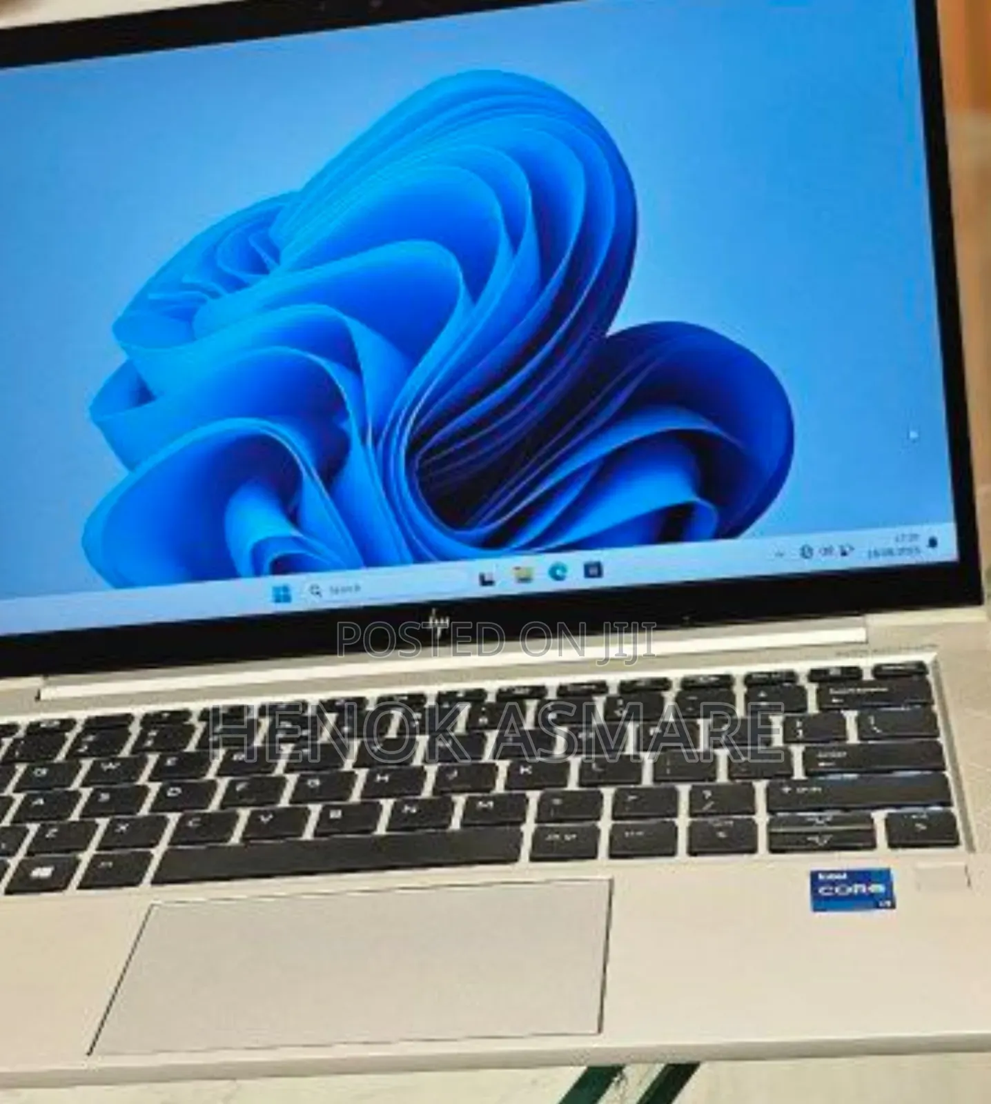 New Laptop HP EliteBook 830 G8 16GB Intel Core i7 SSD 512GB