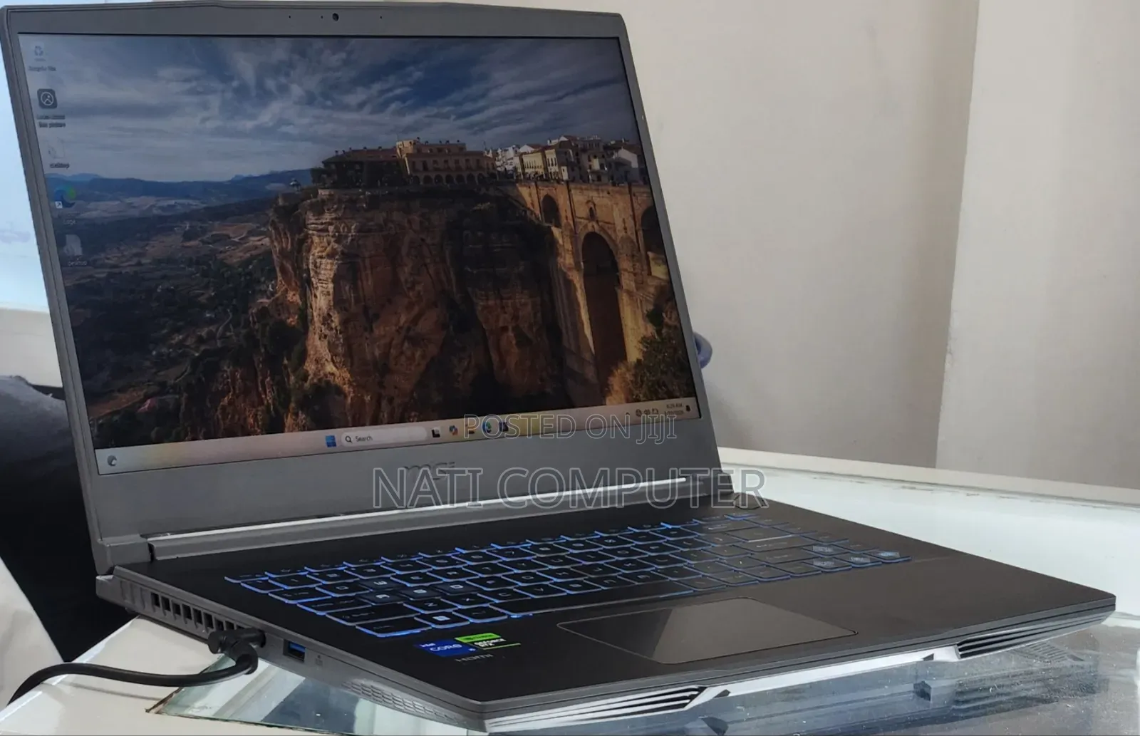 New Laptop MSI 16GB Intel Core I5 SSD 512GB