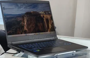 New Laptop MSI 16GB Intel Core I5 SSD 512GB