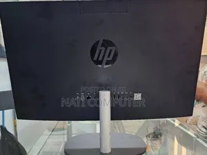 New HP 200 G4 22 All-in-One 8GB Intel Core I5 SSD 512GB