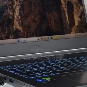 New Laptop MSI 16GB Intel Core I5 SSD 512GB