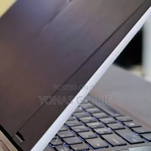 New Laptop Lenovo 16GB AMD Ryzen 7 SSD 512GB