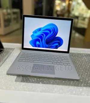 New Laptop Microsoft Surface Book 3 16GB Intel Core I7 SSD 256GB