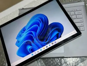 New Laptop Microsoft Surface Book 3 16GB Intel Core I7 SSD 256GB
