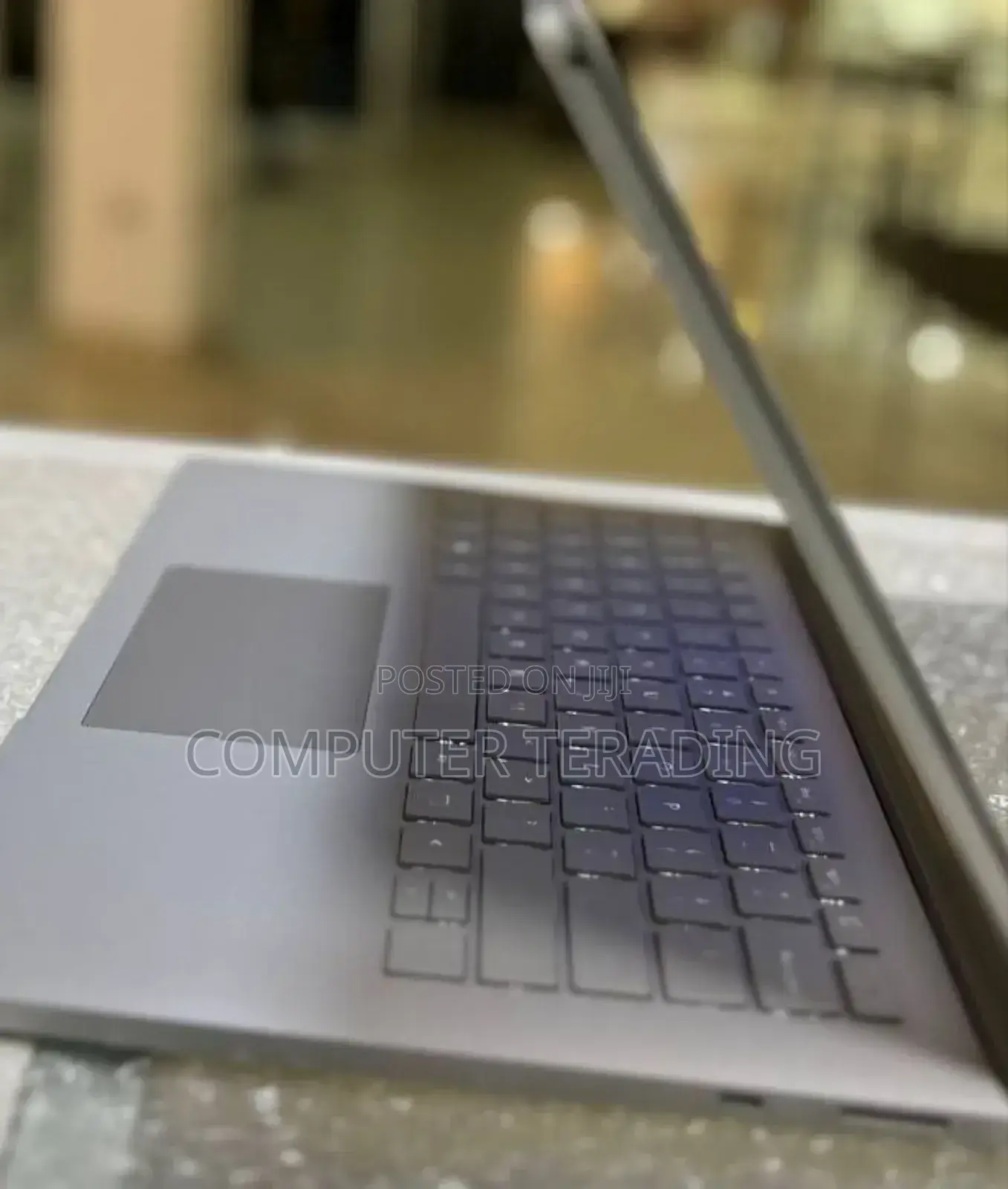 New Laptop Microsoft Surface Book 3 16GB Intel Core I7 SSD 256GB