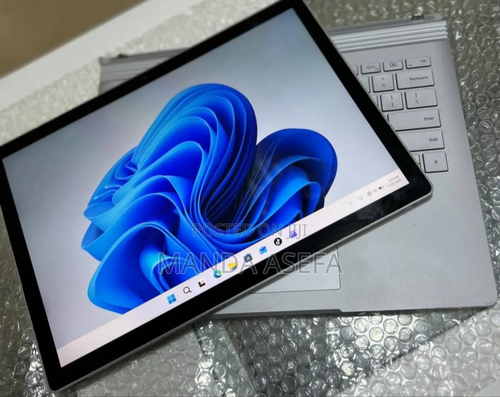 New Laptop Microsoft Surface Book 3 16GB Intel Core I7 SSD 256GB