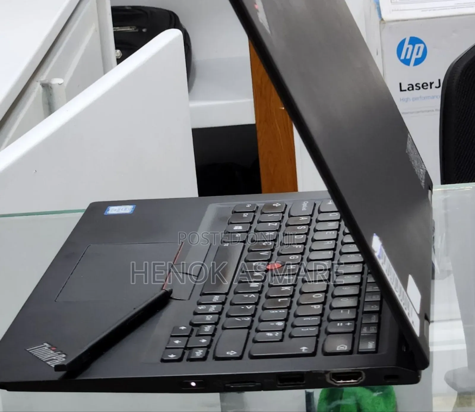 New Laptop Lenovo ThinkPad Yoga 8GB Intel Core I5 SSD 512GB