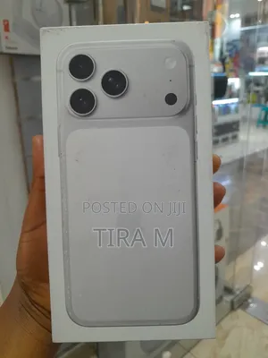 New Apple iPhone 17 Pro Max 256 GB Silver