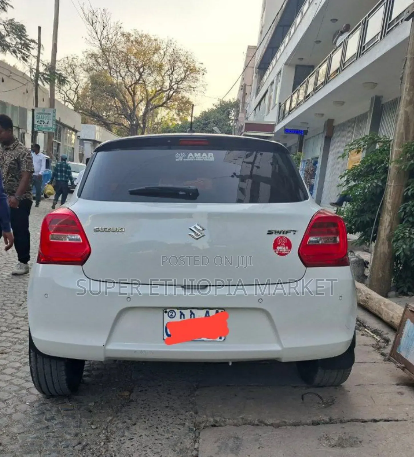 Suzuki Swift 2022 White