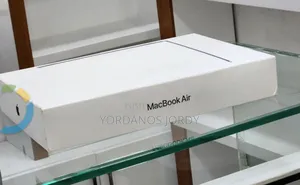 New Laptop Apple MacBook Air 2025 M4 15-Inch 16GB Apple M4 SSD 256GB