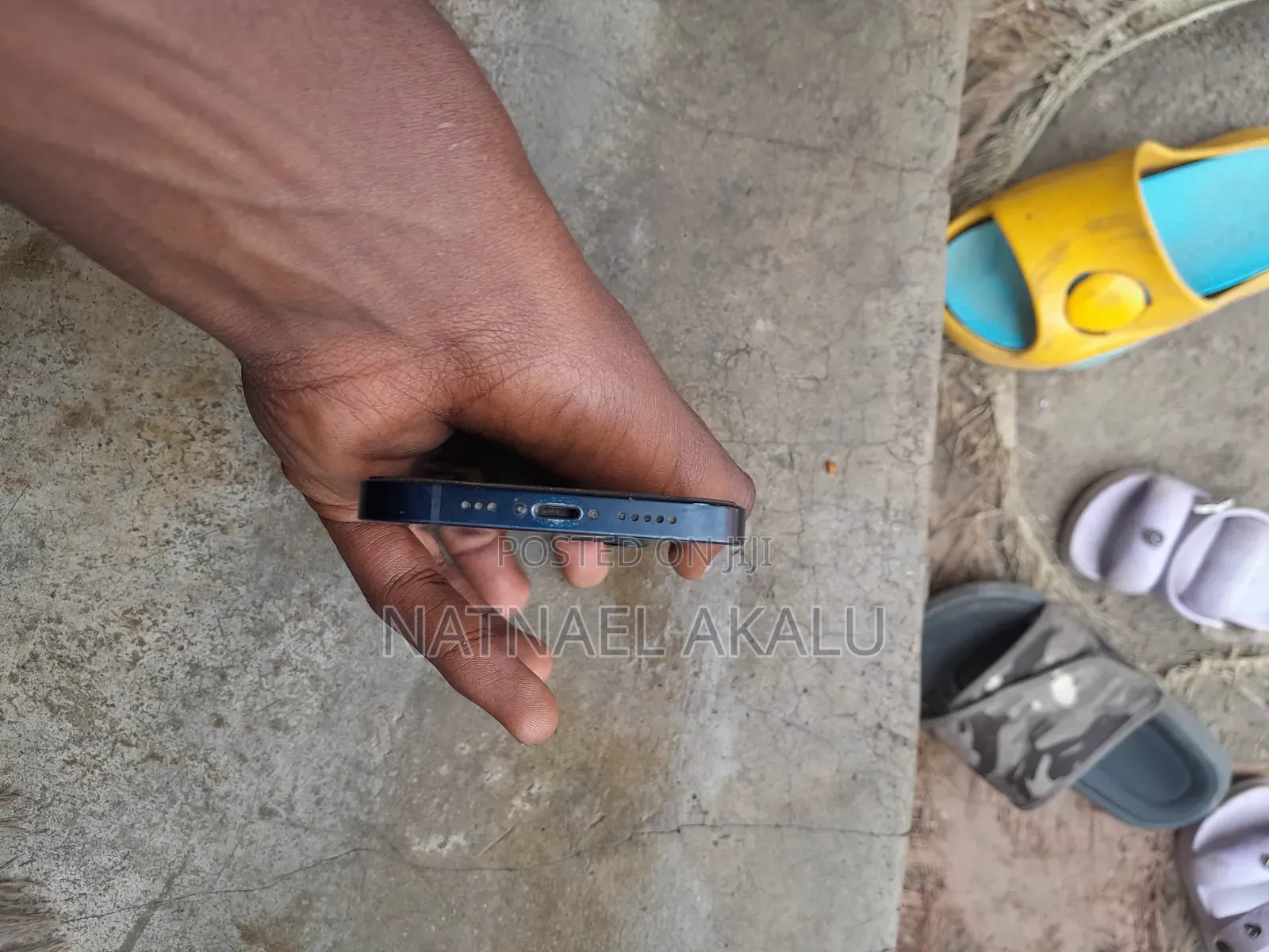 New Apple iPhone 12 128 GB Blue