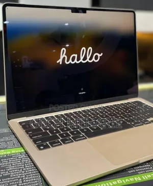 New Laptop Apple MacBook Air 2024 M3 13-Inch 8GB Apple M3 SSD 256GB