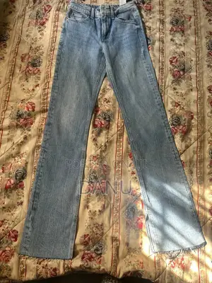 Mid Waist Jeans