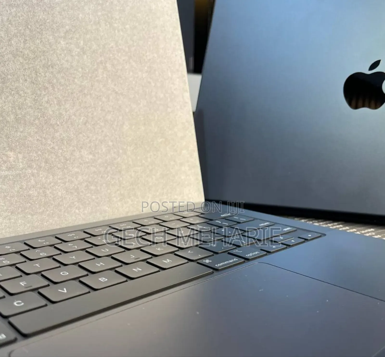 New Apple MacBook Pro 2023 M3 Max 14-Inch 64GB Apple M3 Max SSD 1T