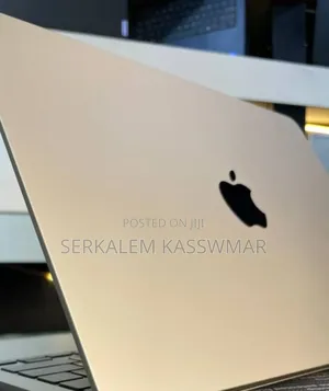 New Laptop Apple MacBook Air 8GB Apple M3 SSD 256GB