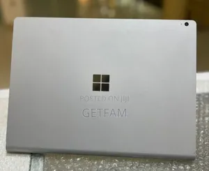 New Laptop Microsoft Surface 16GB Intel Core I7 SSD 256GB