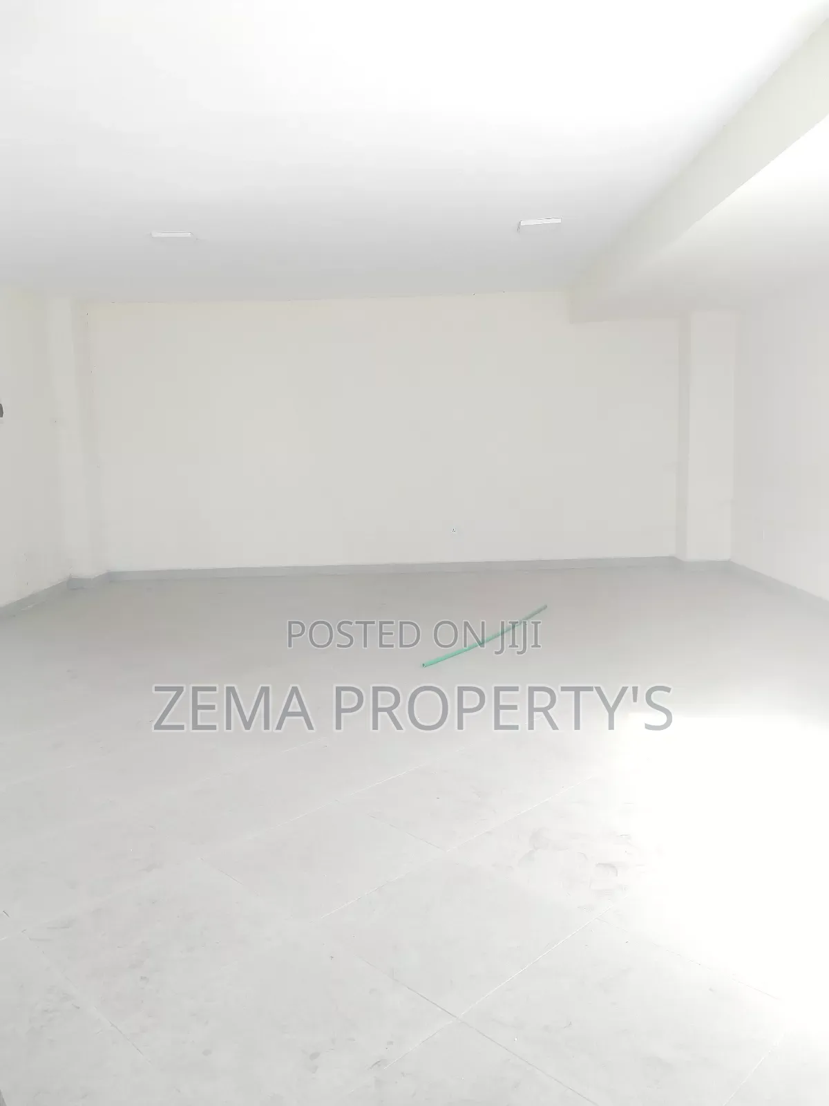 Rent 1200,Ms Office Space for Rent – Main Street Bole