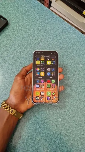 Apple iPhone 13 128 GB White