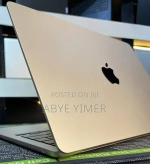 New Apple MacBook Air 2024 M3 13-Inch 8GB Intel Core M3 SSD 256GB