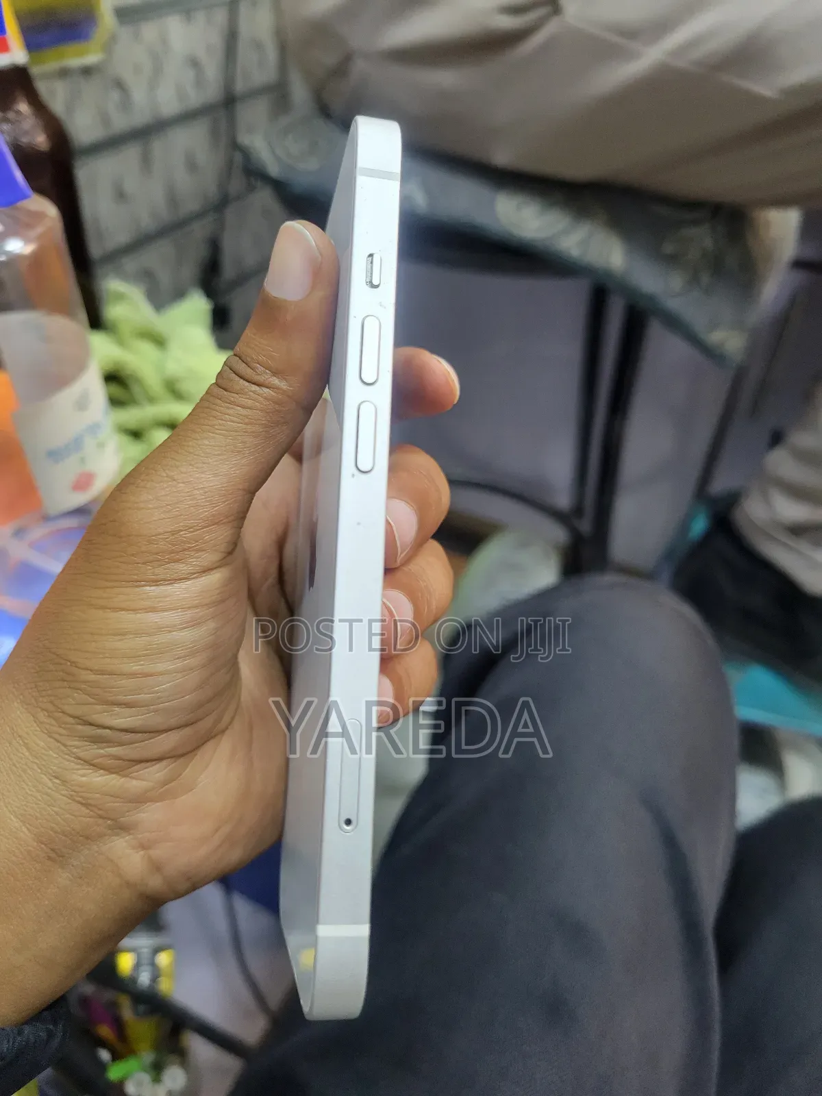 New Apple iPhone 13 128 GB White