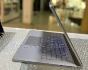 New Laptop Microsoft Surface 16GB Intel Core I7 SSD 256GB