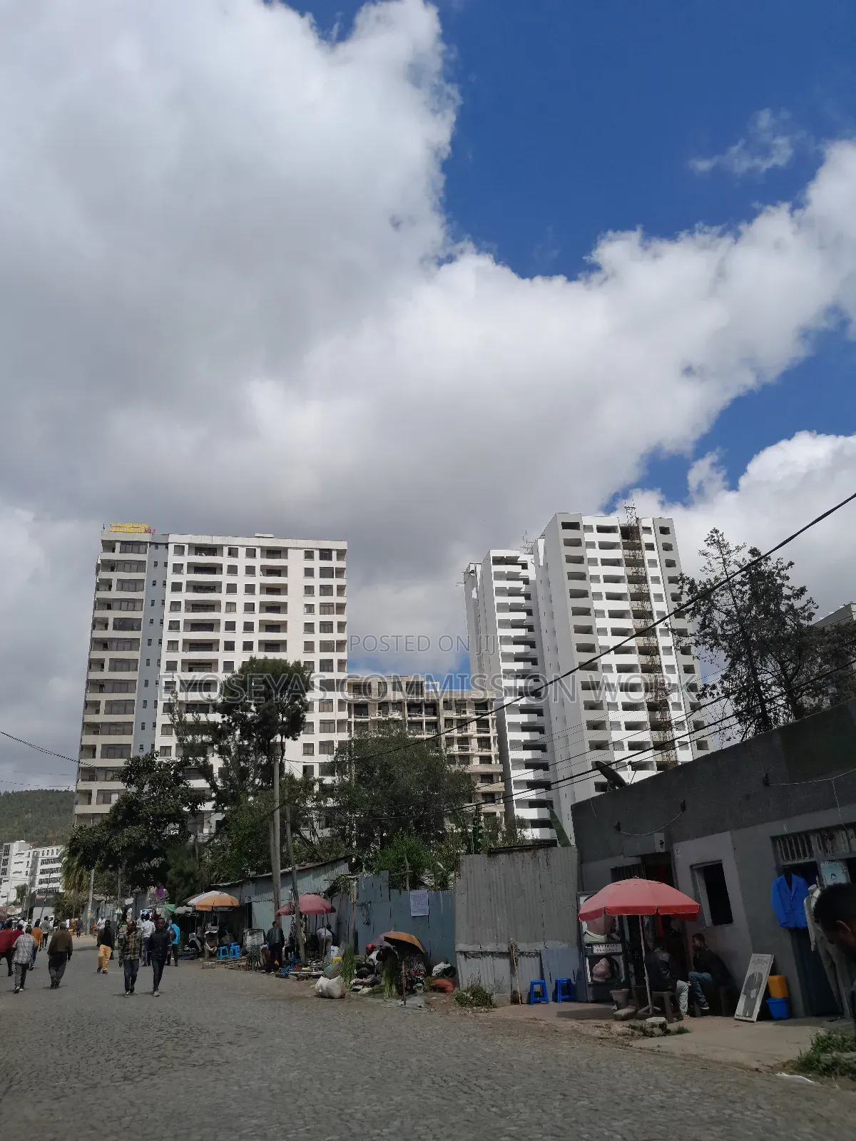 3bdrm Apartment in Yeka for sale