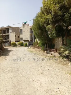 6bdrm House in Nasswe Real State, Nifas Silk-Lafto for sale