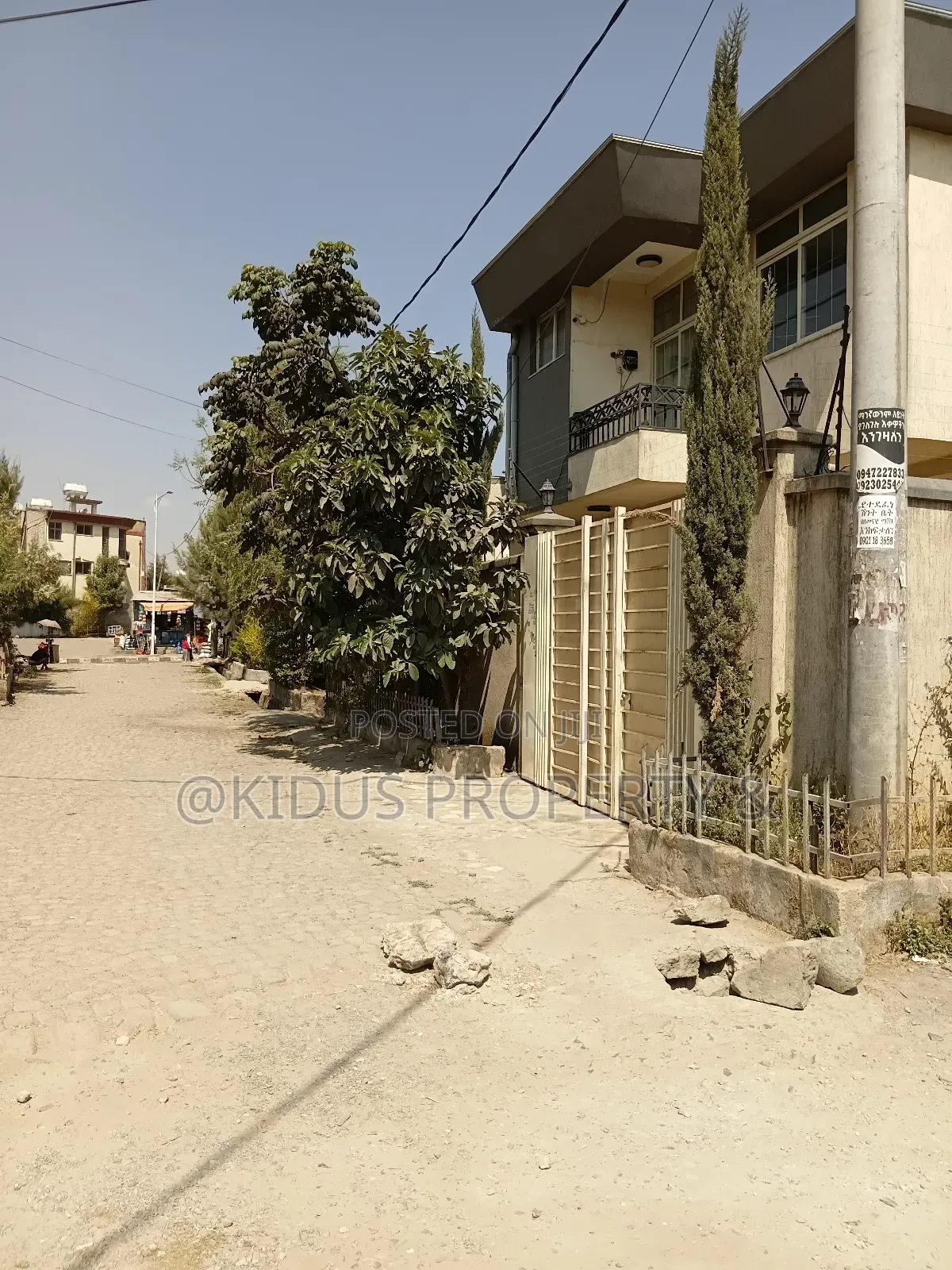 6bdrm House in Nasswe Real State, Nifas Silk-Lafto for sale