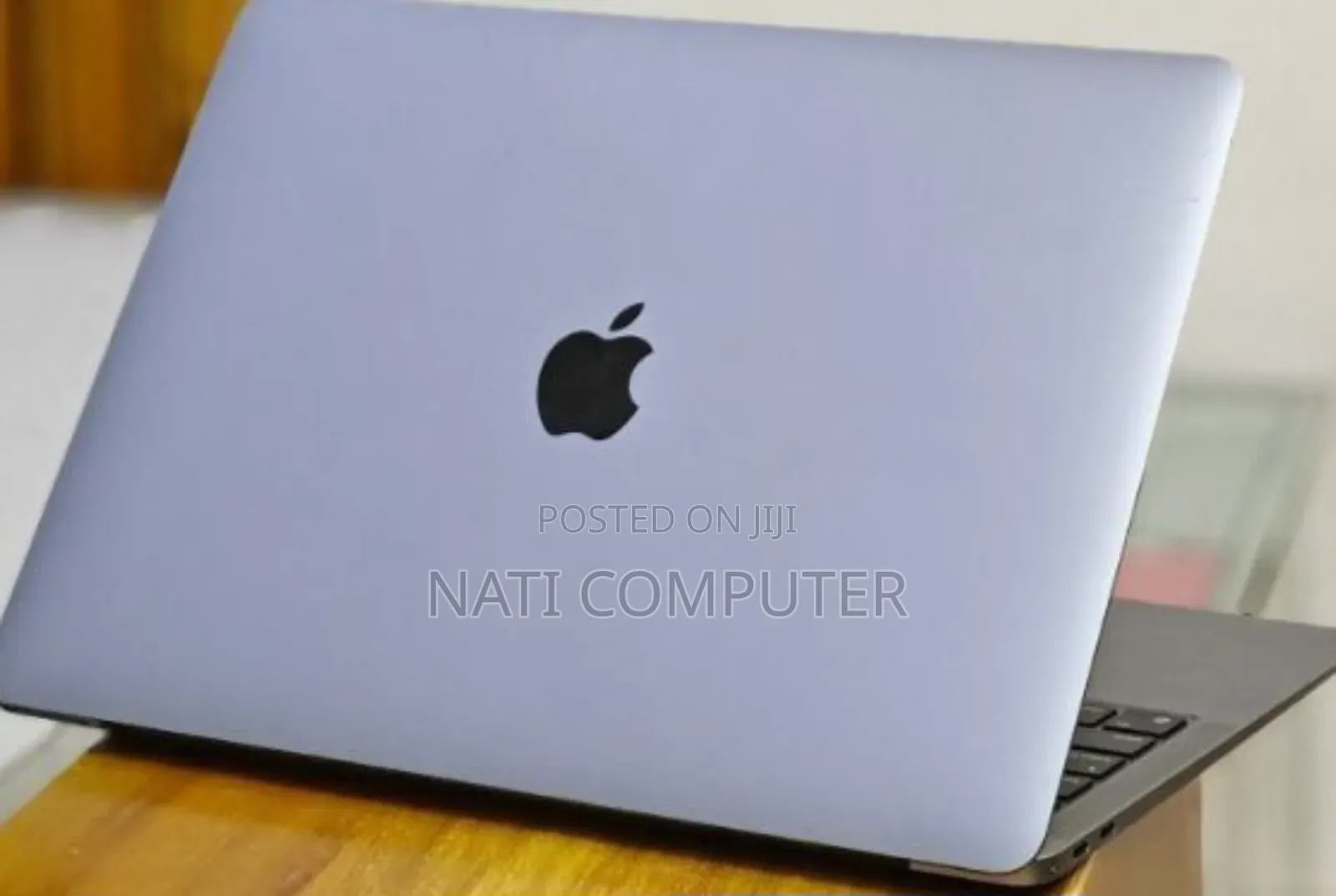 New Laptop Apple MacBook Air 2020 M1 8GB Apple M1 SSD 256GB