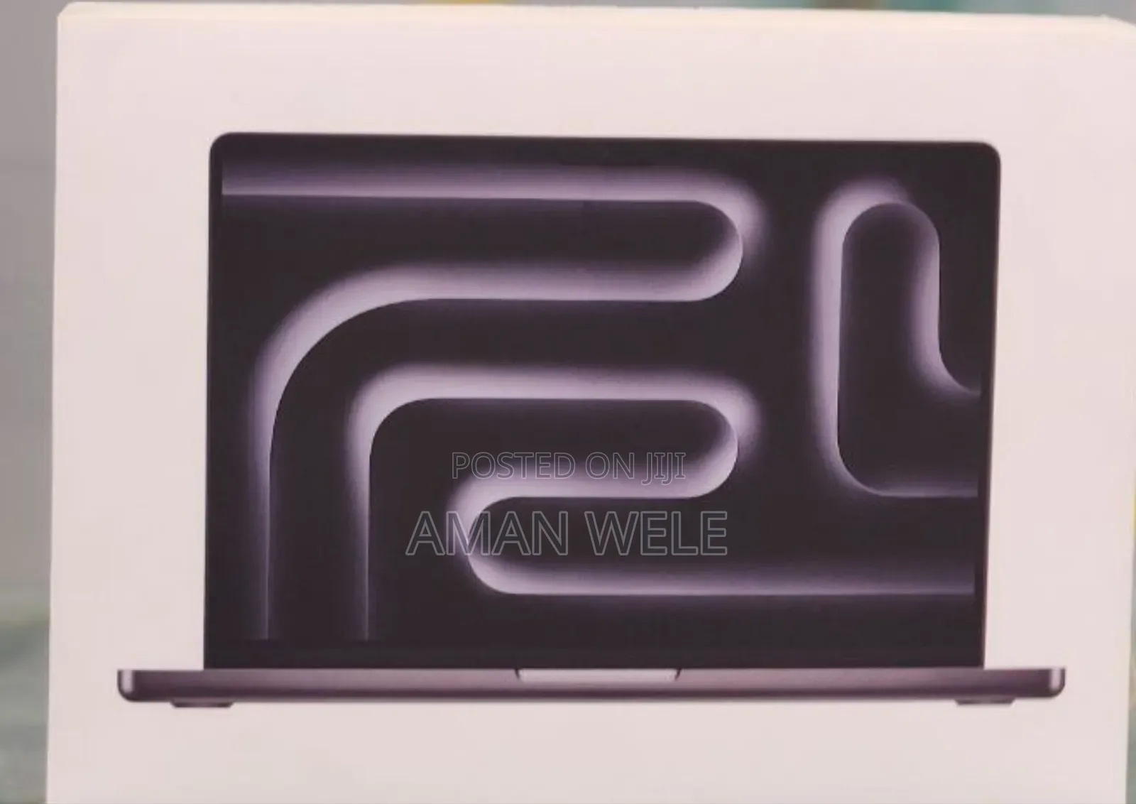 New Laptop Apple Macbook Pro 2025 M5 14-Inch 16GB Apple M5 SSD 512GB