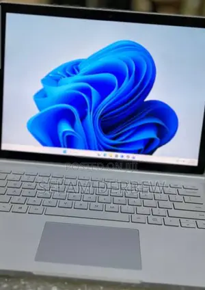 New Laptop Microsoft Surface Book 3 16GB Intel Core I7 SSD 256GB