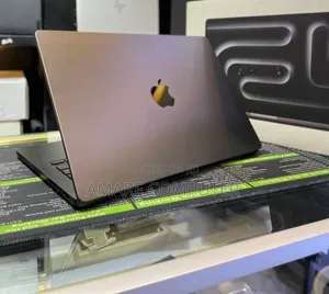 New Laptop Apple MacBook Pro 48GB Apple M4 Pro SSD 512GB